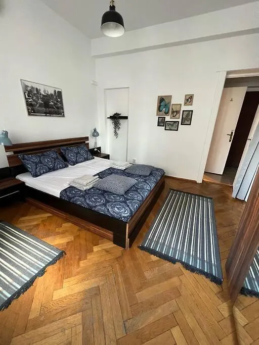 Apartament Ultracentral Universitate Bucarest Romania