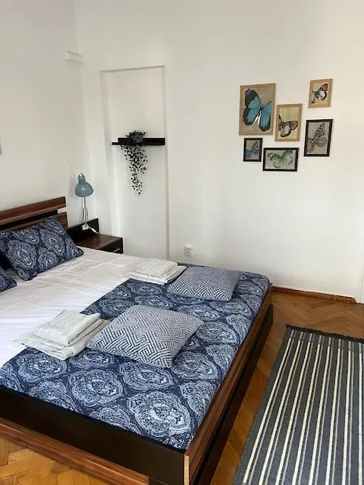 Apartament Ultracentral Universitate Bucarest Appartamento