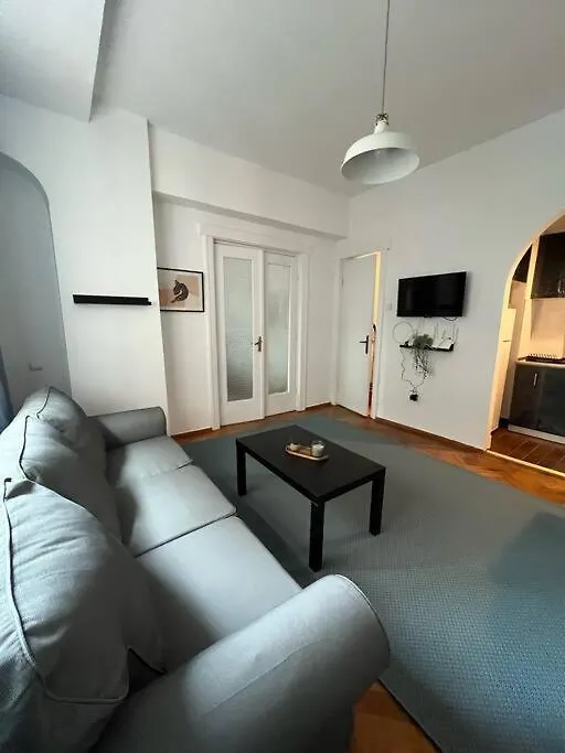 Apartament Ultracentral Universitate Bukarest Lägenhet